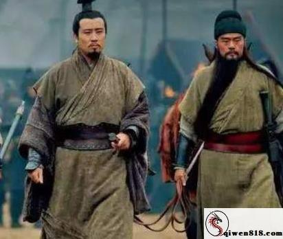 广州大一学妹很吸睛的太大了 平时看着挺高冷的 结果被成人贴贴到浑浊的东西的样子真绝了