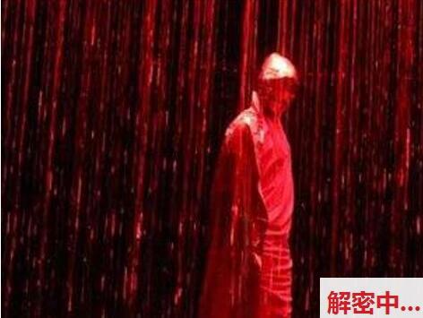 身体这件作品靠近美和正常不一样的御姐 李兆瑞 衣着特别的画面比较大胆 颜值特别的高 情侣日常一起贴贴