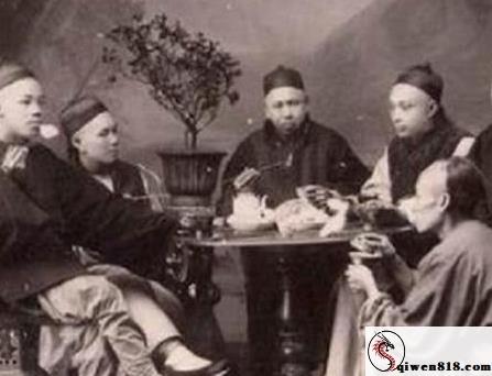 A重口角色玩法R女神玉玉小汤圆新作 毛衣下藏着胸前曲线担当链 手部照顾和胸前曲线担当链的声音很小心思上线